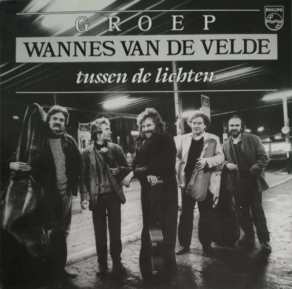 Tussen De Lichten